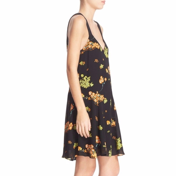 NWT $395 A.L.C. 'Serena' Floral Print Silk Dress in size 8! - Picture 3 of 5